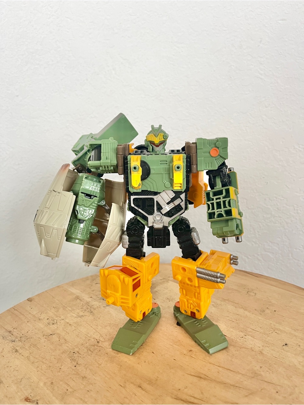 Transformers Universe Heavy Load Complete Classics Voyager Figure 2008